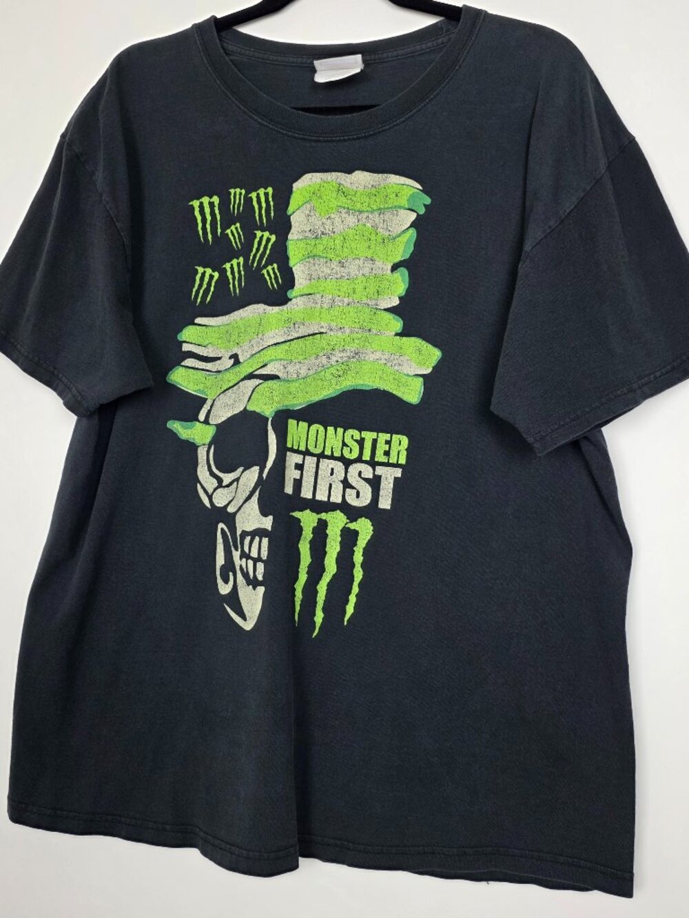 Hanes Y2K Monster First Skeleton Energy Drink Mens XL Short Sleeve T Shirt